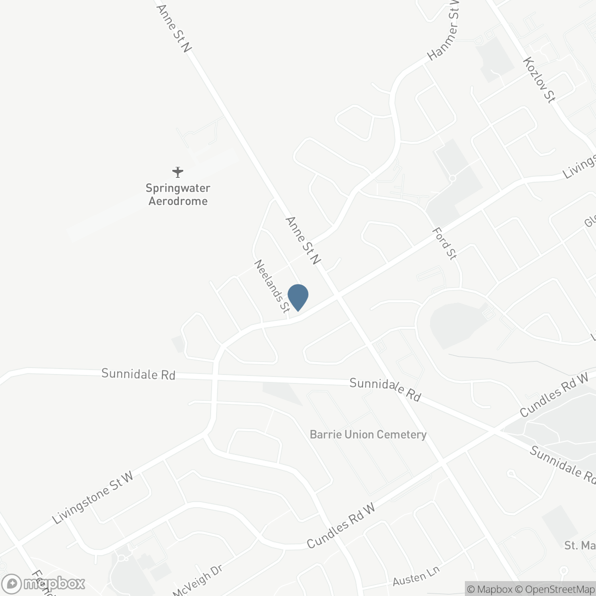 7 PENTON DRIVE, Barrie, Ontario L4N 7A3